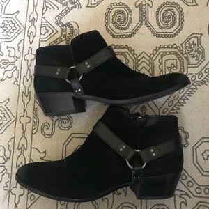 Sam Edelman short booties